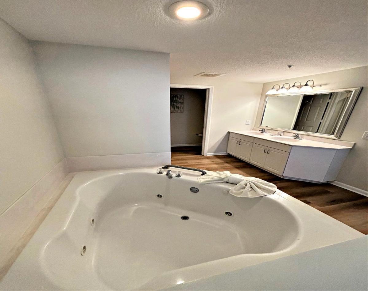 Vacation In Comfort And Luxury - 2br Direct Oceanview - Wyndham Ocean Walk - 2432-1 *