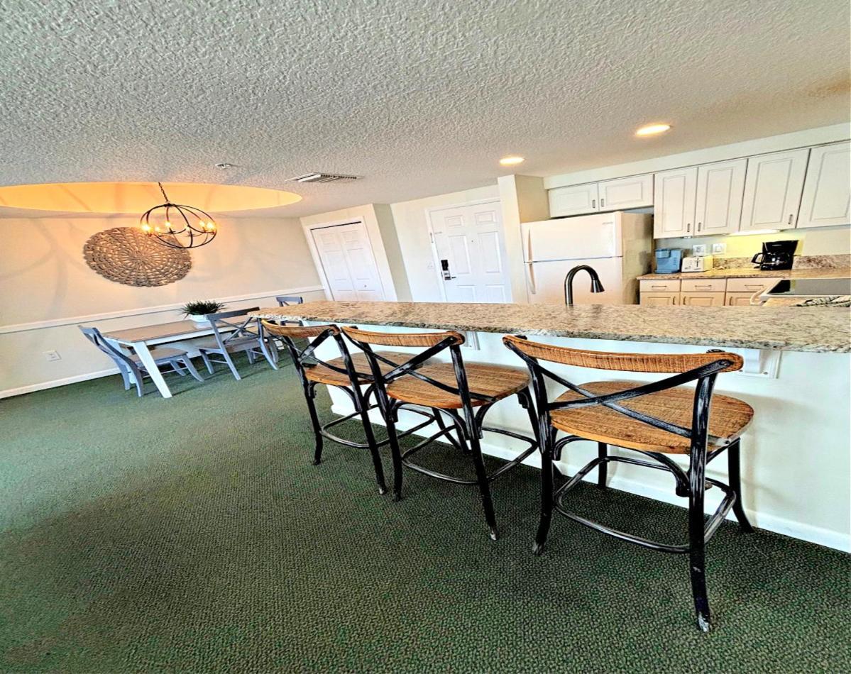 Vacation In Comfort And Luxury - 2br Direct Oceanview - Wyndham Ocean Walk - 2432-1 Daytona Beach